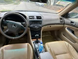 A picture of 2004 Honda Accord