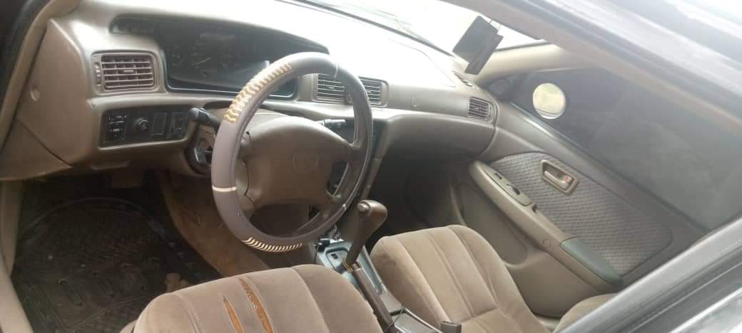 A picture of Envelope Camry