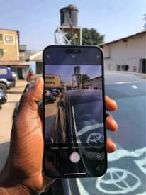 A picture of iPhone 14Pro ipo clean Sana Betri 92 0750639678