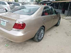 A picture of VERY SHARP 2004 CAMRY XLE EVERYTHING OK 2 7M Location