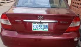 A picture of 2004 Camry painted on first body Engine and gear perfectly