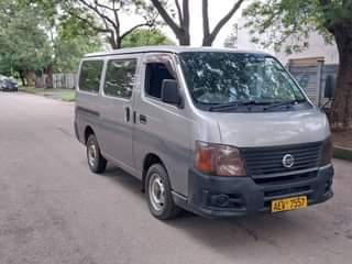 used nissan caravan