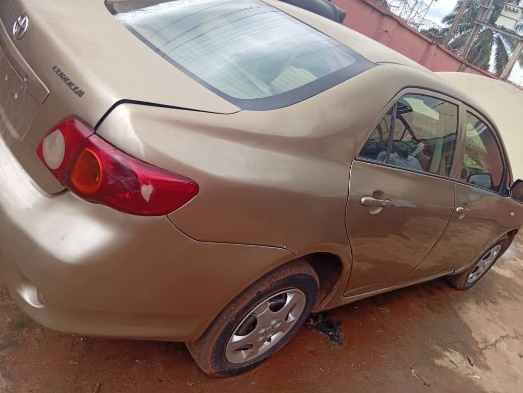 A picture of Toyota corolla