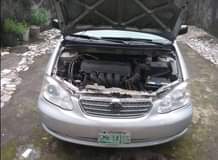 A picture of 2004 Toyota 2004 Sedan