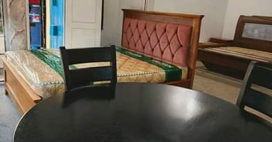 A picture of Chagua ukipendacho halafu njoo tuongee bei