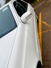 A picture of Mercedes Benz E240