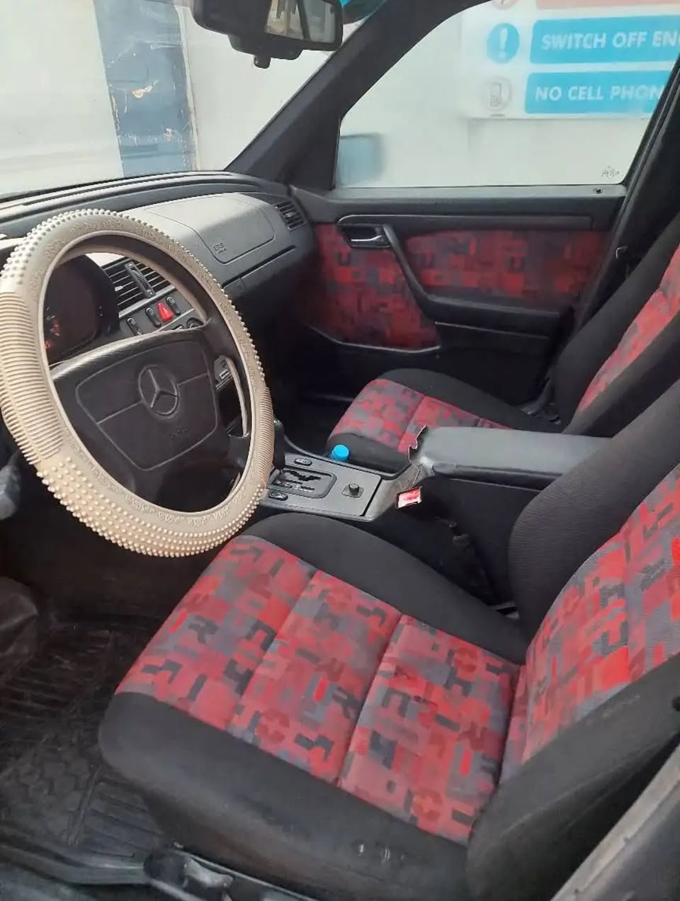 A picture of NEATLY USED MERCEDES BENZ C CLASS SEDAN AUTOMATIC