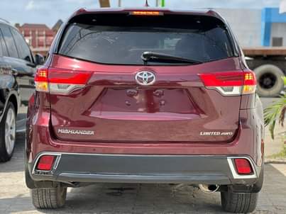 A picture of 2019 HIGHLANDER