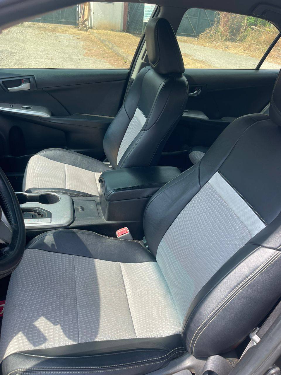 A picture of Toyota Camry 2014