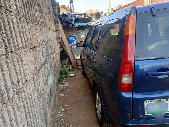 A picture of Awoof Deal Honda CRV 2004