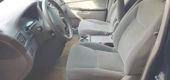 A picture of 2005 Toyota Sienna
