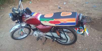 A picture of 2020 Bajaj Boxer 100