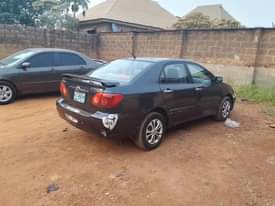 A picture of Corolla 2004