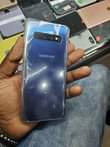 A picture of SAMSUNG GALAXY S10