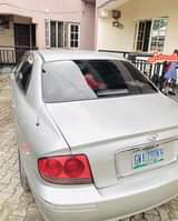 A picture of Hyundai Sonata 2000 2002