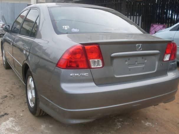 A picture of 2005 Honda civic