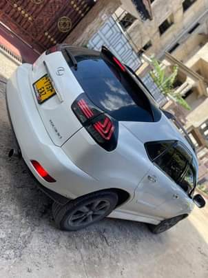 A picture of Toyota Harrier