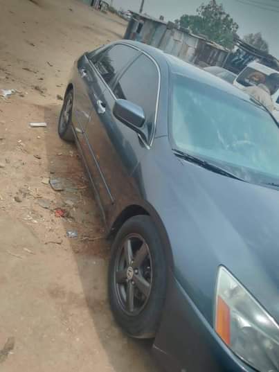 A picture of 2005 Honda Accord Automatic