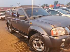 used nissan hardbody