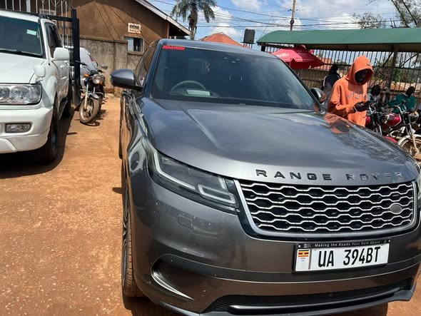 A picture of Range Rover Velar