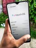 A picture of Sim AINA YA VIVO 32GB RAM2 CAMERA ZOTE KALI INAKAA