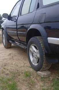 A picture of First body Super Clean Nissan Pathfinder 2001 1 6M 08026843626