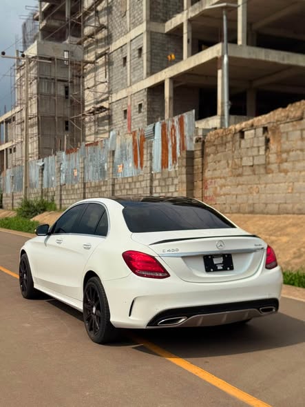 A picture of Sharp foreign used 2015 Mercedes Benz C400 Full option with