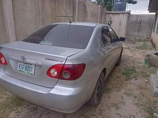 A picture of Tokunbo standard Toyota Corolla 06