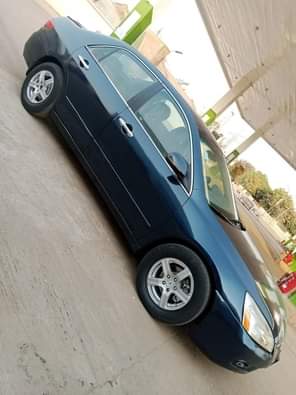 A picture of Honda Accord EOD 2005 4 plugs Uber Bolt Standard Everything