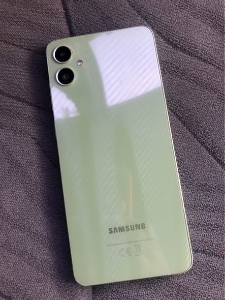 samsung galaxy a05