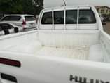 A picture of Neatly Bake Toyota Hilux 2012 sound engines and gear smooth