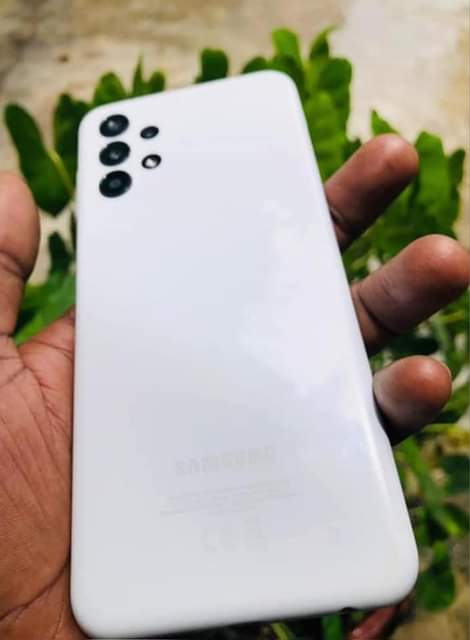 A picture of Samsung a13 gb64 ram4