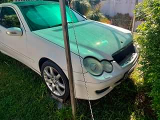mercedes benz c240