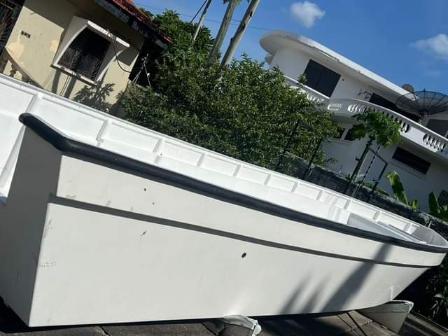A picture of 2021 Sri lanka Fiber glass