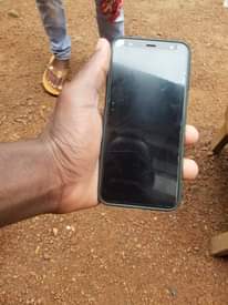 A picture of Samsung j6plus