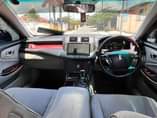 A picture of Toyota Crown