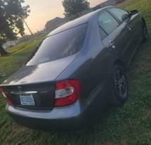A picture of A clean Toyota Camry 2004