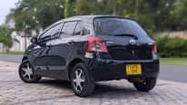 A picture of VITZ YARIS NEW MODEL INAUZWA7 9M maongezi 0756553292