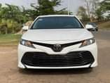 A picture of Super Clean Toyota Camry XLE 2018 With Duty
