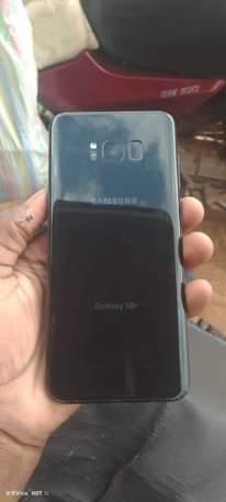 A picture of Samsung S8plus