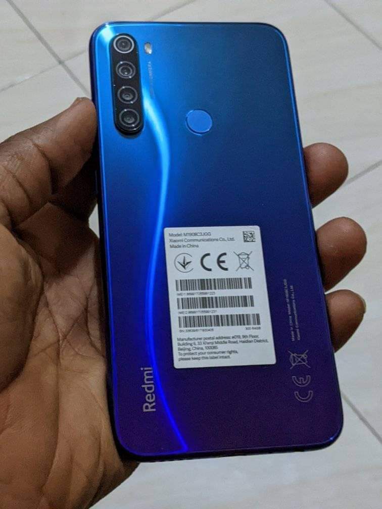 A picture of Redmi note 8