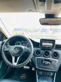 A picture of Mercedes Benz A180