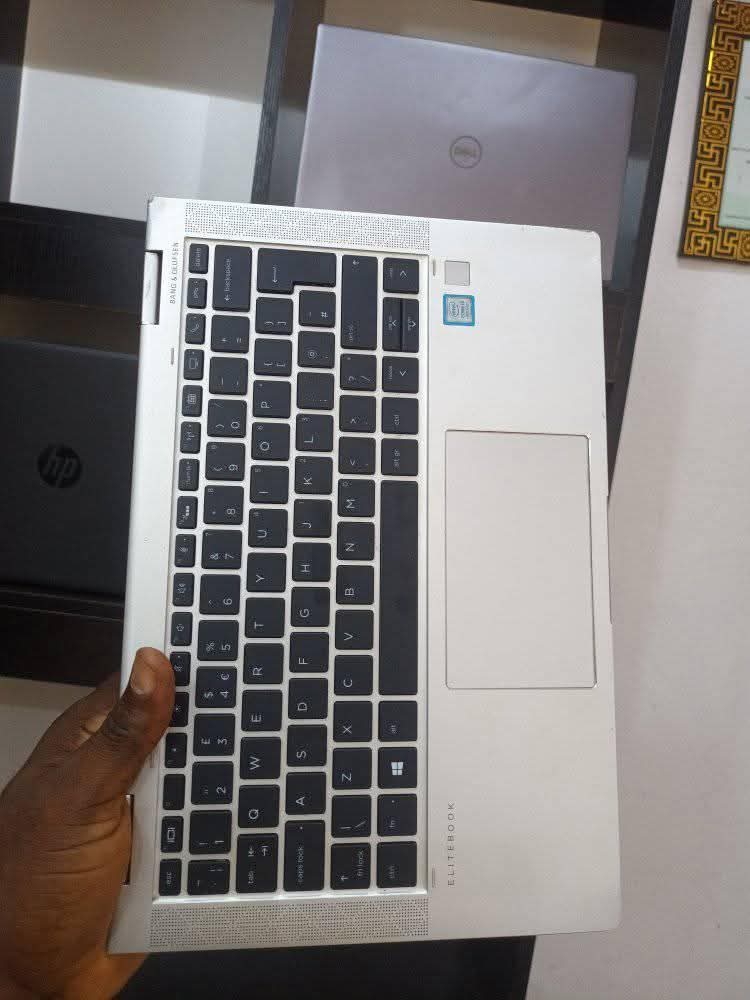 A picture of HP Elitebook 1030 G4