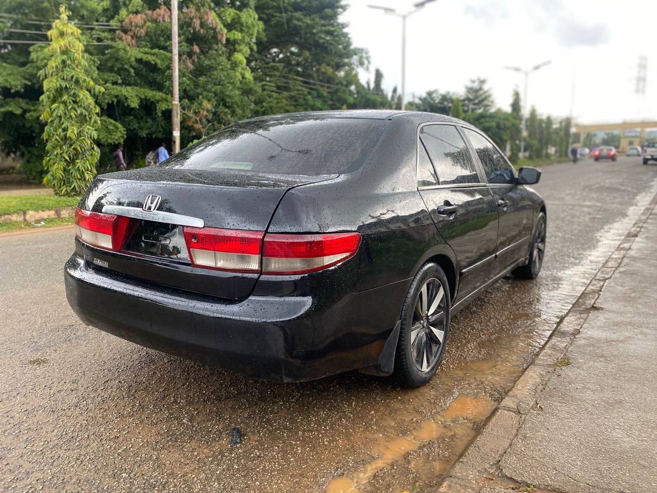 A picture of 2005 Honda