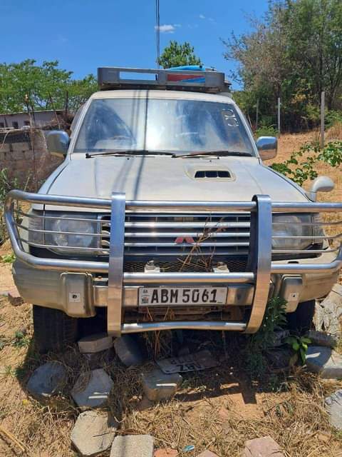 used mitsubishi pajero