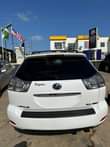 A picture of Used 2009 LEXUS RX 350 full option Clean in and