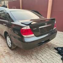 A picture of Toyota Camry 06 Nigeria used painted everything is working perfectly