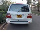 A picture of Toyota Landcruiser HDJ100 series 2003 4700cc auto petrol