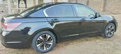 A picture of Honda Accord 2008 model buy and drive Clean body and