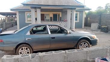 A picture of First body Camry 2001